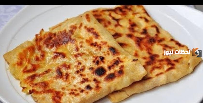 طريقة عمل فطيرة الطاسة بالجبنة السايحة