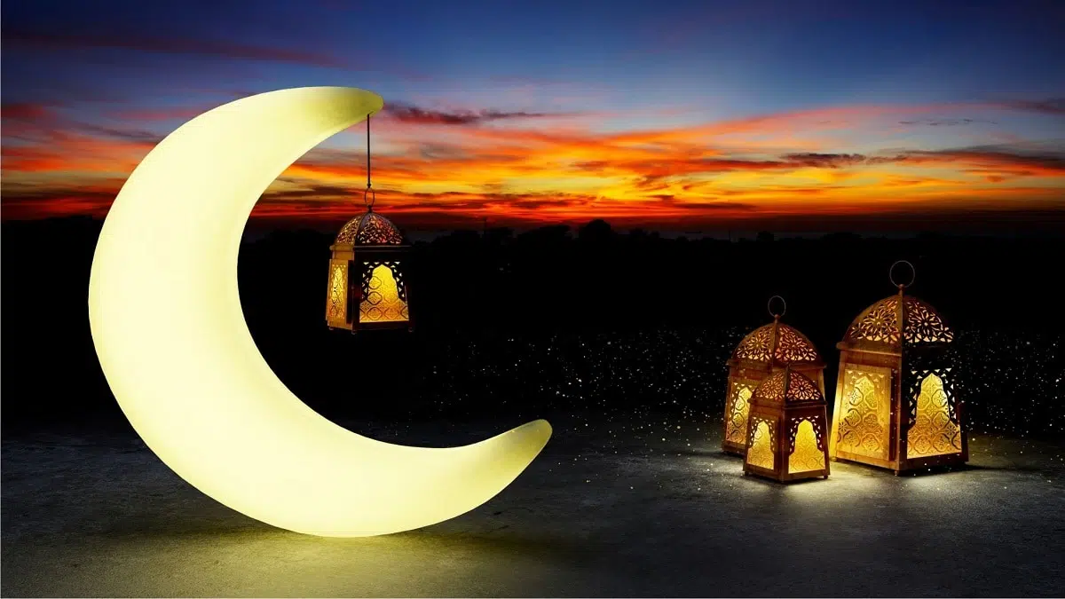 كيف كان يقضي النبي يومه في رمضان