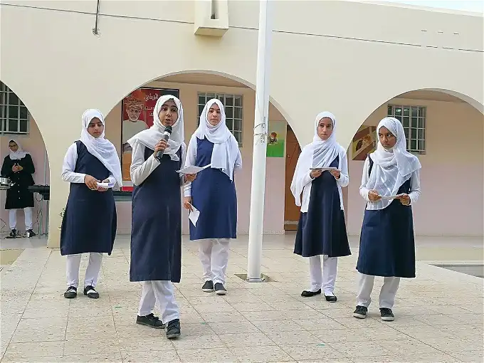 اذاعة مدرسية كاملة الفقرات مكتوبة