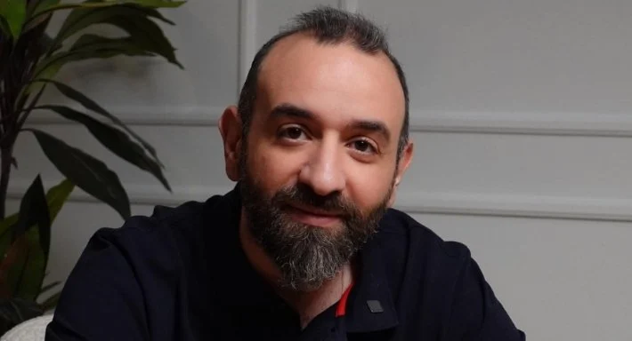 عمرو سلامة