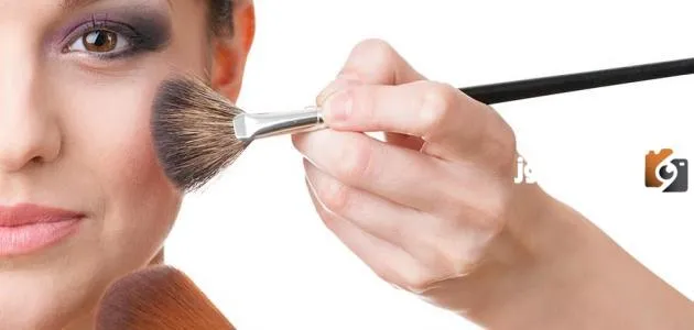 استخدام مكياج منتهي الصلاحية