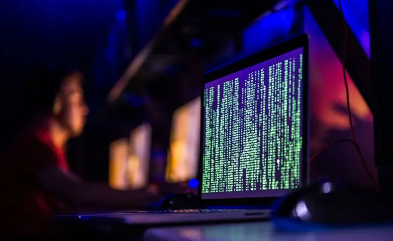 أبرز أسباب الحاجة إلى الابتعاث وأهداف الابتعاث الخارجي وفوائده
