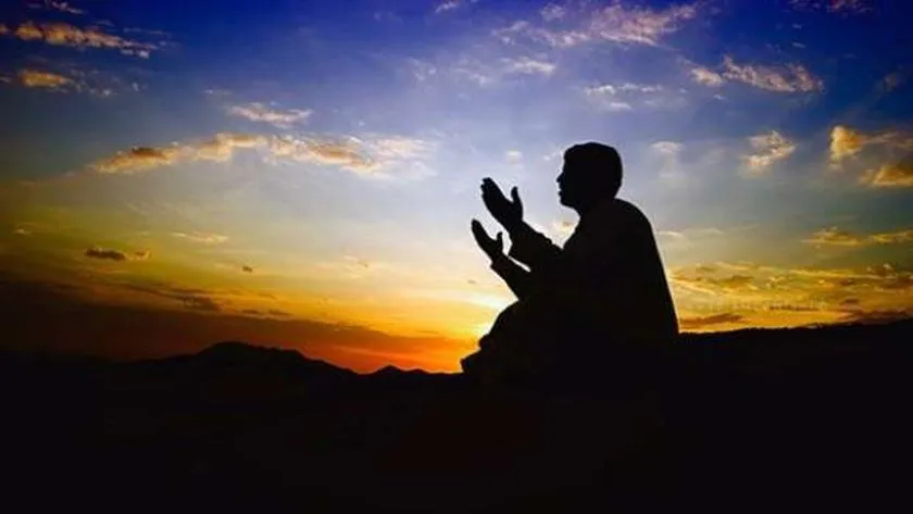 دعاء 11 رمضان | صلاة الليلة التاسعة من شهر رمضان المبارك وأجمل الأدعية في هذه الليلة بالصور .. اَللّهُمَّ وَفِّقْنى فيهِ لِمُوافَقَةِ الأَبْرارِ