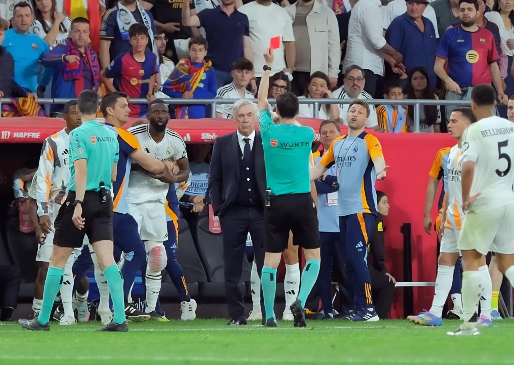 الكشف عن عقوبات الثلاثي المطرود في “الكلاسيكو”.. خبر مفرح لجماهير ريال مدريد