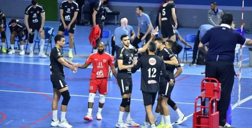 «رجال طائرة الأهلي» يواجه الترجي التونسي غدا في نصف نهائي بطولة إفريقيا
