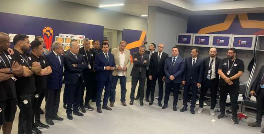 وزير الرياضة وأبو ريدة يهنئان منتخب الشباب بالفوز على جنوب أفريقيا