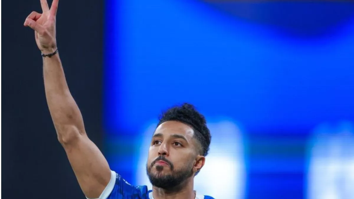 سالم الدوسري يحقق إنجازًا تاريخيًا بعد هدفه الرائع في مباراة الهلال