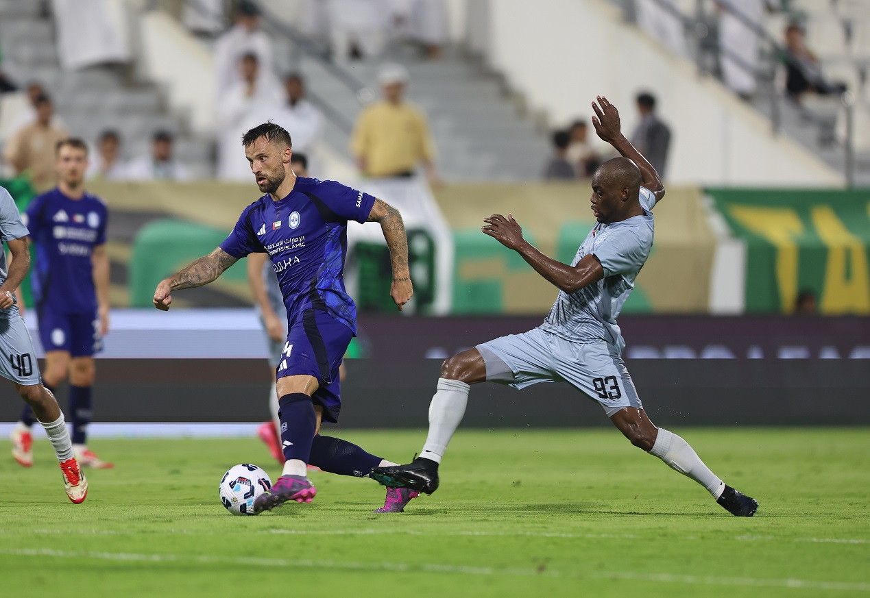 النصر يتصدى للخسارة أمام خورفكان
