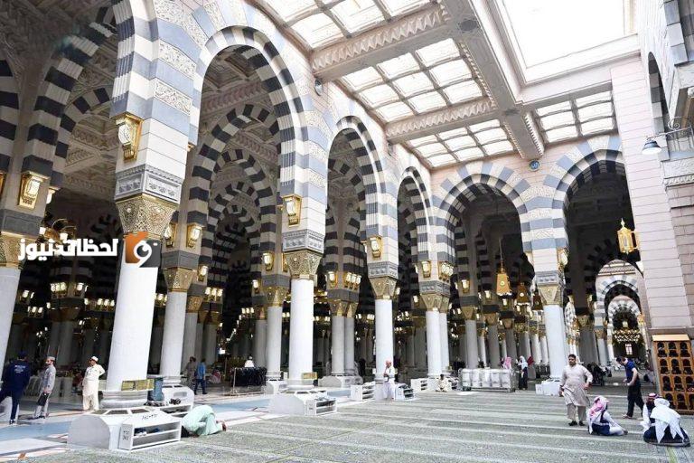 الإضاءة في المسجد النبوي.
