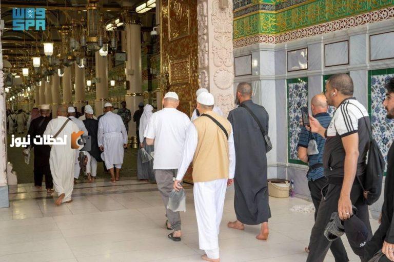 تيسير وصول الزوار إلى الروضة الشريفة