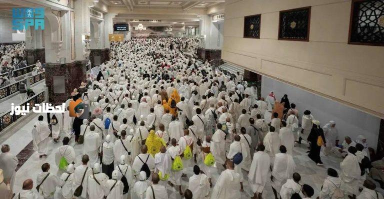 صلاة الجمعة في المسجد الحرام