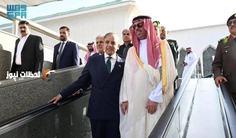 رئيس الوزراء الباكستاني يغادر جدة في زيارة مفاجئة