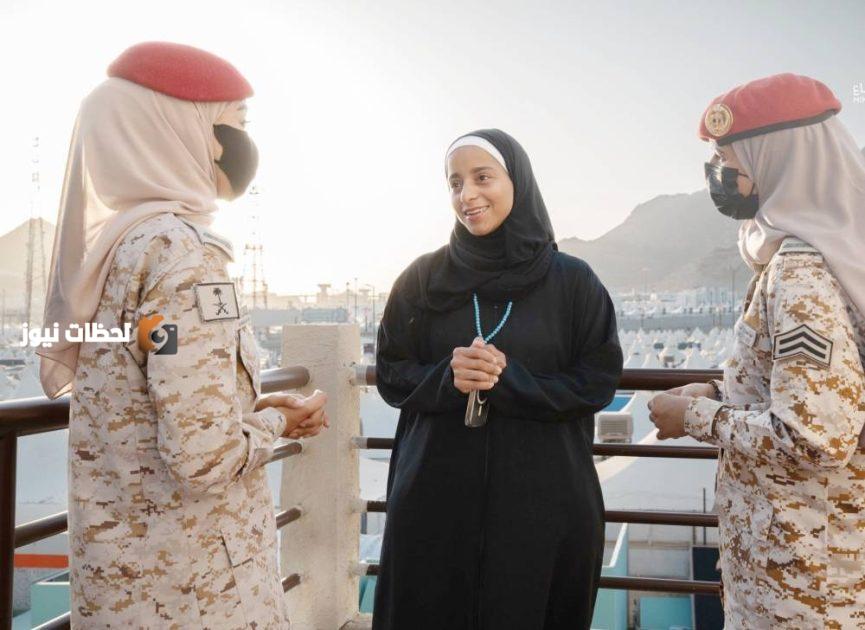 رجال الأمن يظهرون الابتسامة والروح العالية