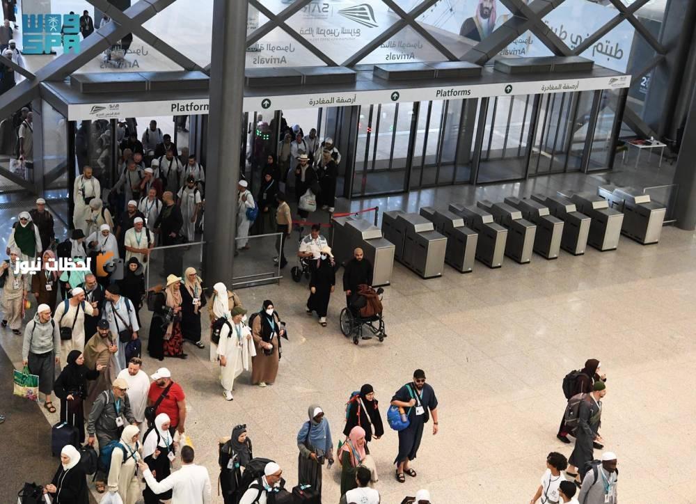 رحلات دورية إلى المدينة المنورة بواسطة قطار الحرمين السريع