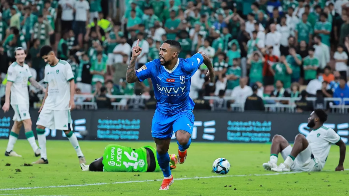 مدرب مالكوم الشخصي يكشف سر
