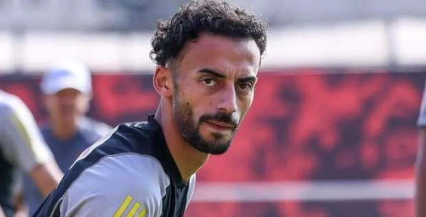 أحمد عبد القادر يثير أزمة جديدة في الأهلي.. ويعطل صفقة شكري