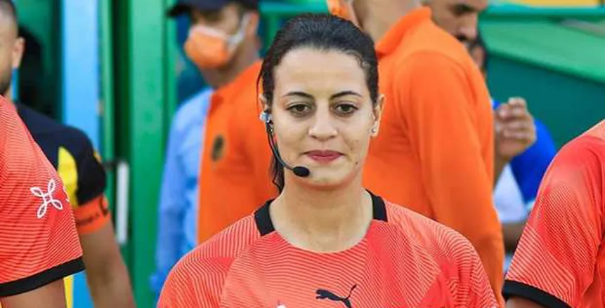 شاهندا المغربي حكما لمباراة السنغال والكونغو في كأس الأمم الإفريقية
