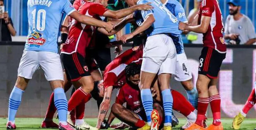 بيراميدز يتحرك لخطف نجم الأهلي.. راتب ضخم ورغبة مفاجئة للاعب