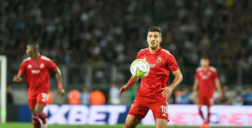 رسميا.. محمد شريف يعلن انضمامه للأهلي 5 سنوات: «وقعت بدون اتفاق على المال»