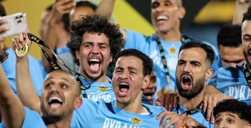 قرار حاسم من بيراميدز بشأن الصفقة التبادلية.. ثنائي الفريق خارج حسابات الزمالك