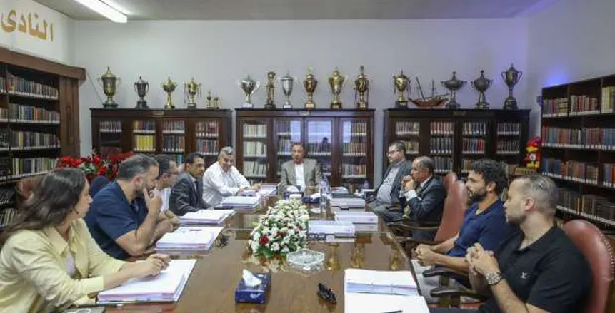 مايفوتكش.. زيزو يورط إدارة الأهلي ورفض استمرار نجم الزمالك ووجهة السولية