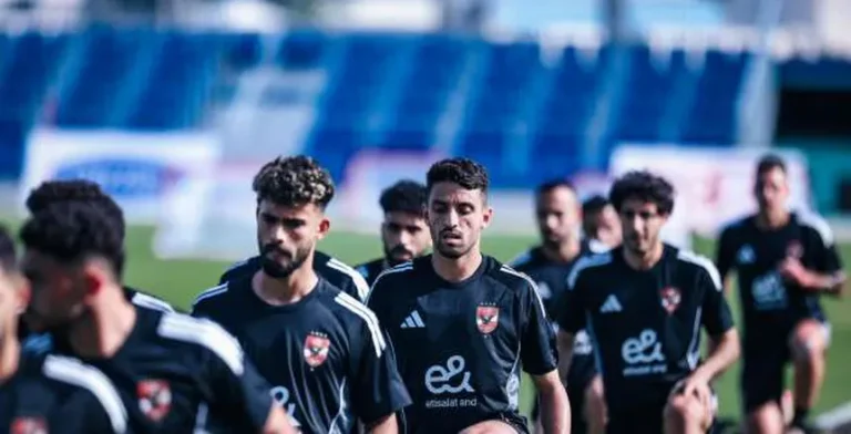 ريبيرو يفاجئ لاعبي الأهلي قبل بدء المران.. فحوصات طبية وقياسات أوزان