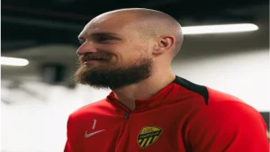استهداف الاتحاد لأونانا يعزز حراسة المرمى بعد غياب رايكوفيتش