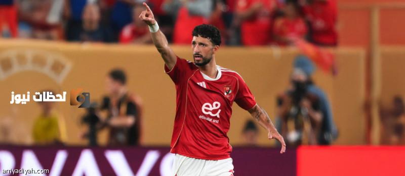 الأهلي يُعلن استمرار أبو علي ويرفض عرضين مغريين