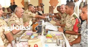 الفريق أحمد خليفة يتابع تفقده للمنظومة التعليمية في معهد ضباط الصف المعلمين