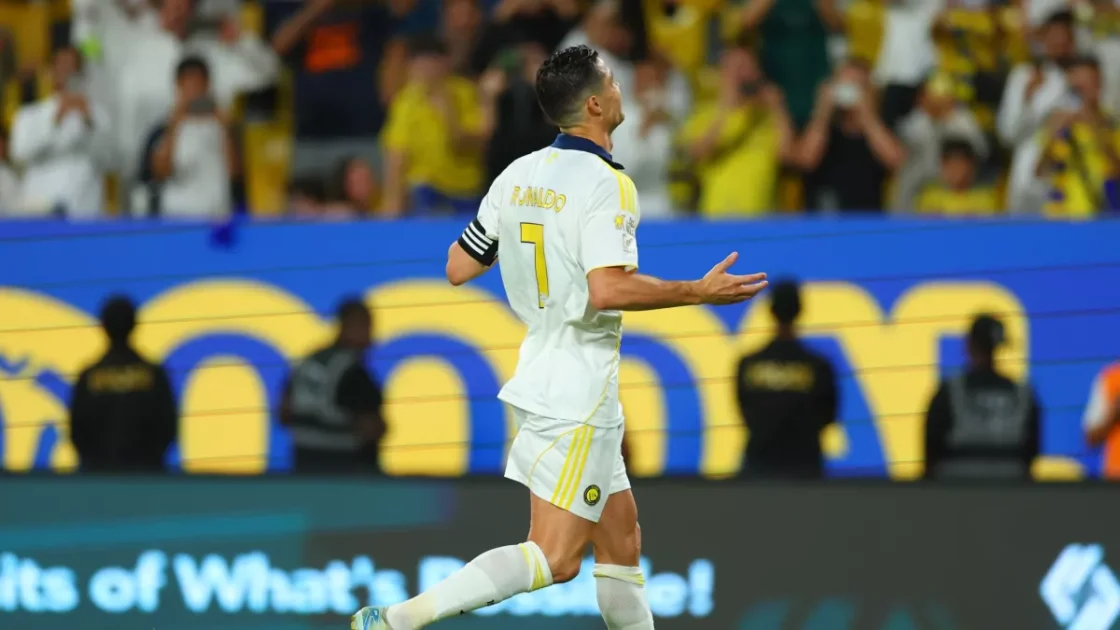 الهلال يحقق انتصاره على مانشستر سيتي وينصف كريستيانو رونالدو في كأس العالم للأندية