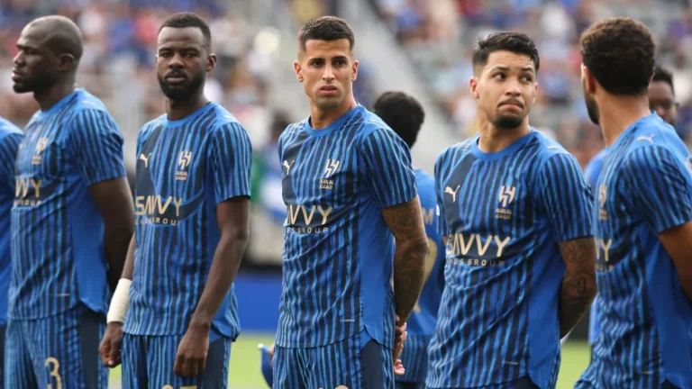 انسحاب الهلال من السوبر السعودي يثير زلزالا في الشارع الرياضي بسبب تصرف اتحاد الكرة