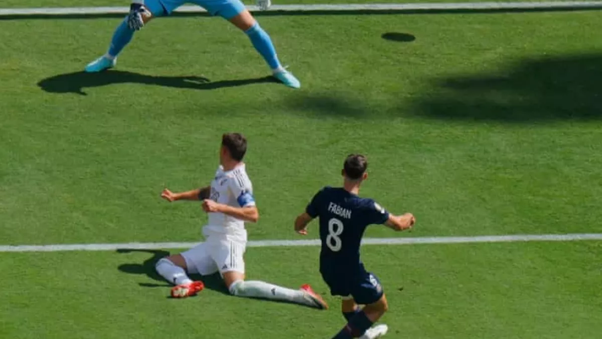 باريس سان جيرمان يتفوق على ريال مدريد بثلاثية في الشوط الأول بمونديال الأندية