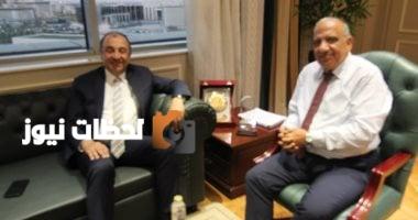 بحث التعاون بين وزارتي الكهرباء وقطاع الأعمال لتعزيز استخدام الطاقات المتجددة في قطاع الصناعات