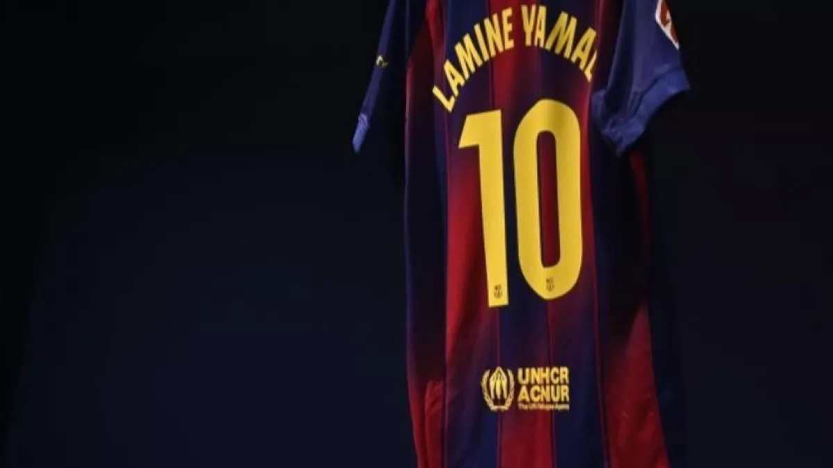 برشلونة يوسع عقد لامين يامال حتى 2031 ويمنحه الرقم 10
