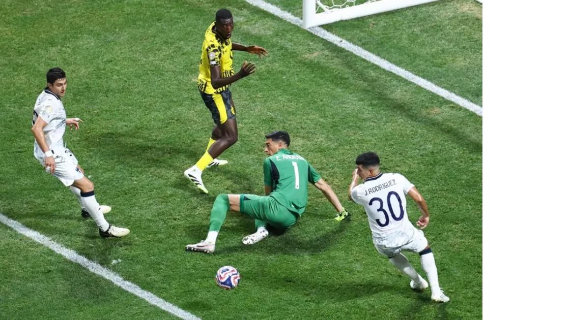 بوروسيا دورتموند يتأهل لربع النهائي بعد انتصاره على مونتيري