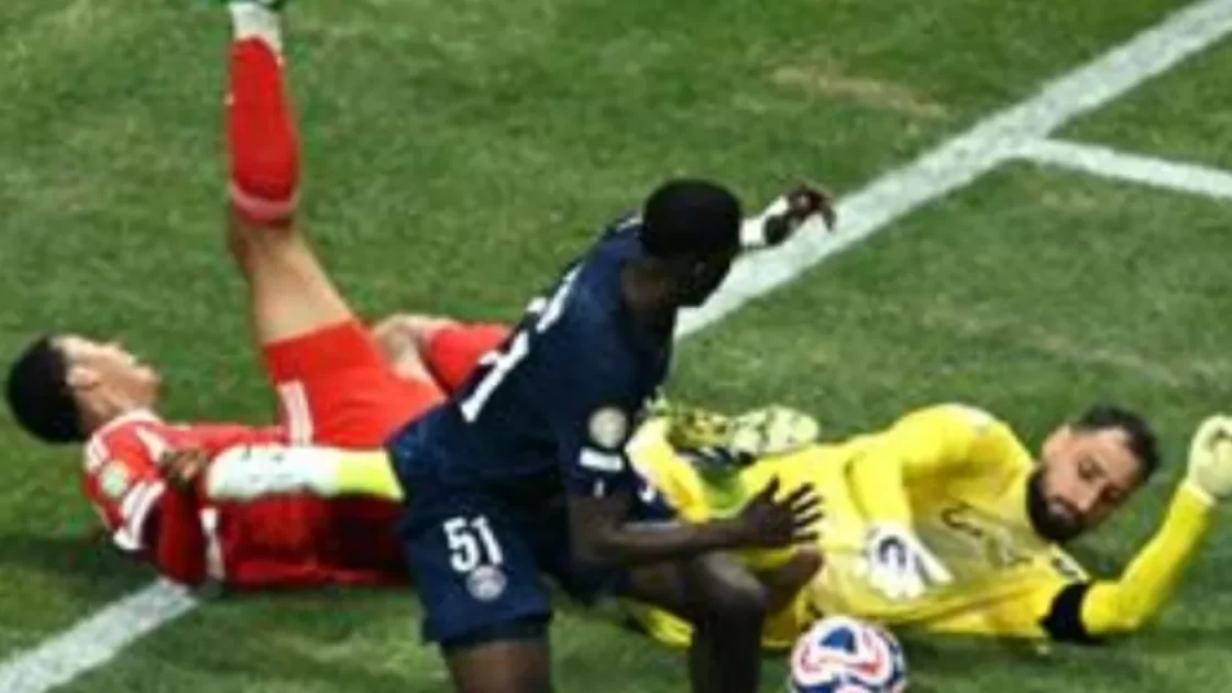 تفاصيل إصابة موسيالا تتكشف أمام باريس في كأس العالم للأندية