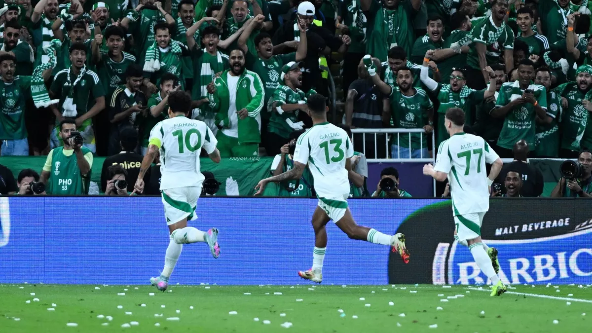 تفاصيل مباراة الأهلي أمام تيرول النمساوي والقنوات الناقلة