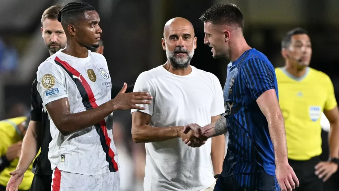 جوارديولا يشيد بنجم الهلال المميز في مواجهة مانشستر سيتي بأرقام تاريخية