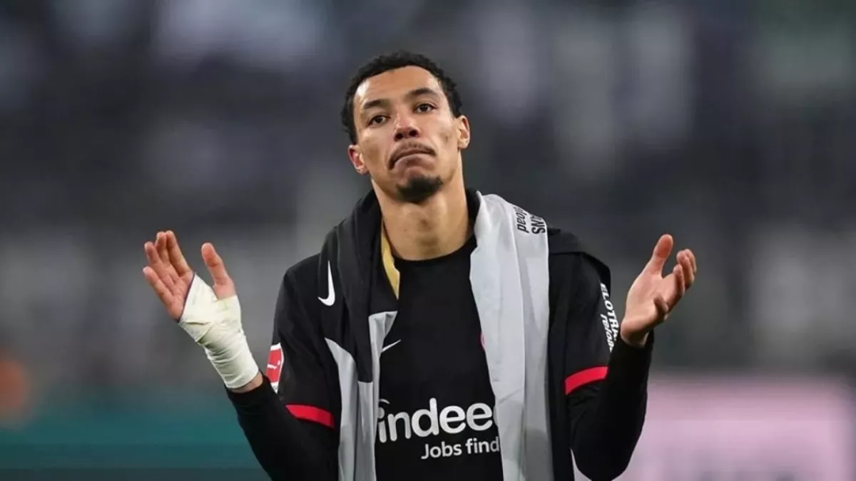 رفض فرانكفورت عرض نيوكاسل لضم ايكيتيكي مع مراقبة ليفربول في الصمت