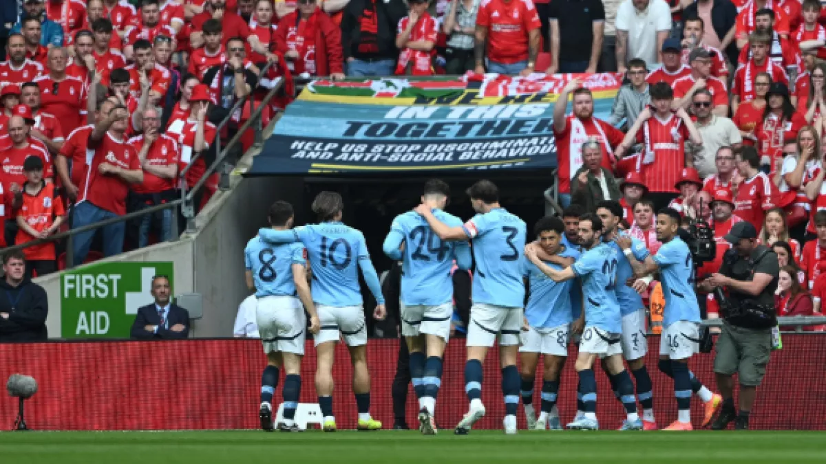 صراع محتدم بين النصر والاتحاد على قائد مانشستر سيتي
تنافس قوي بين النصر والاتحاد على قائد مانشستر سيتي
تحدٍّ مثير بين النصر والاتحاد لضم قائد مانشستر سيتي