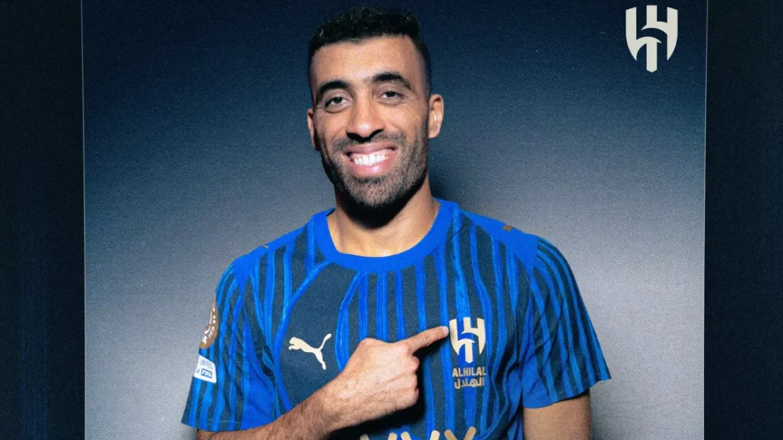 عبدالرزاق حمدالله يعلق بعد الانتقال إلى الهلال وكلمات تاريخية تجذب الأنظار