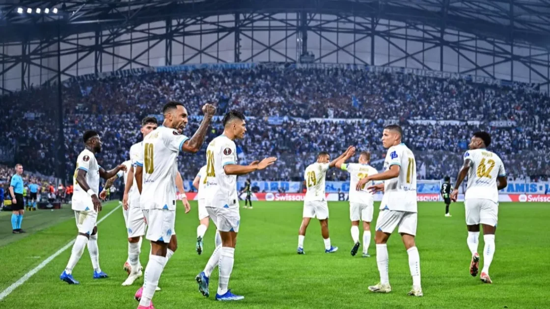 عملاق الدوري الإنجليزي يقتحم سباق التعاقد مع جوهرة مارسيليا المعروف بـ "رفيق ميسي"