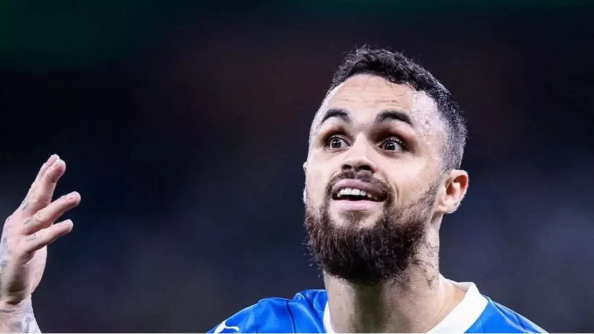 فريق سعودي يسعى للتعاقد مع ميشيل بعد الهلال