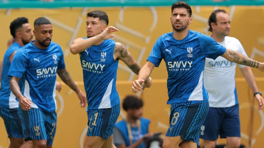 فلومينينسي يواجه أزمة قبل مواجهة الهلال في مونديال الأندية
