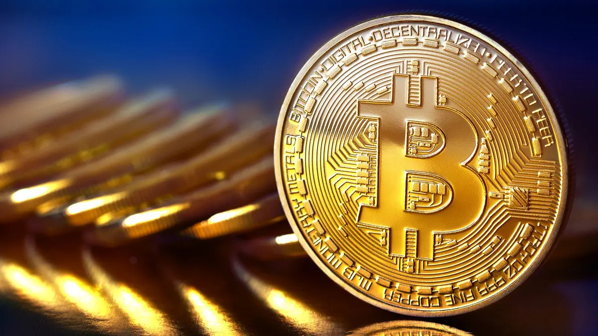 قفزة تاريخية للعملات المشفرة وبيتكوين تتخطى حدود الواحد والعشرين الف دولار