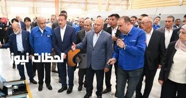 كامل الوزير يدشن مصنعاً جديداً ويضع حجر الأساس لمصنع آخر لإنتاج الثلاجات والديب فريزر