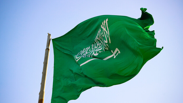 الفئات المعفاة من دفع رسوم تجديد الإقامة في السعودية