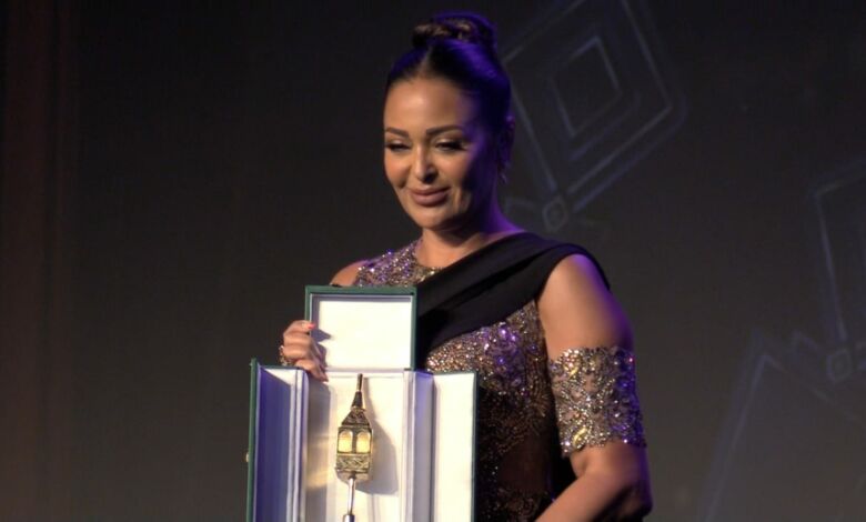 تكريم "داليا البحيري" في المهرجان الدولي لفيلم المرأة بسلا في المغرب