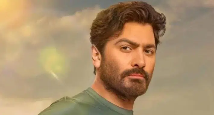 المغني المصري "تامر حسني" بظهور جديد في إحدى حفل الزفاف