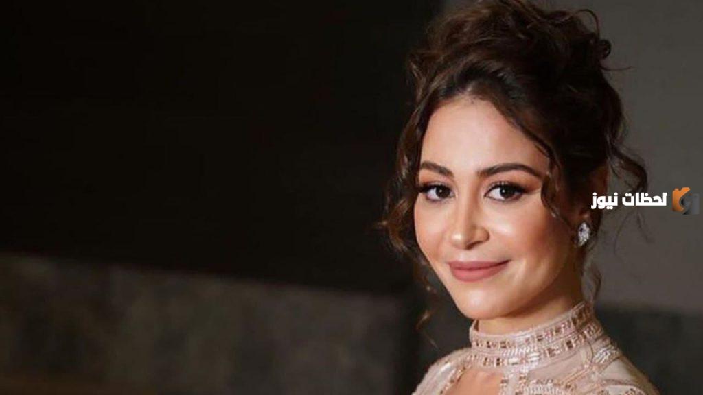 منة شلبي بإطلالة قديمة